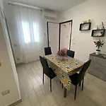 Peppino\'S Home, Catania Centro